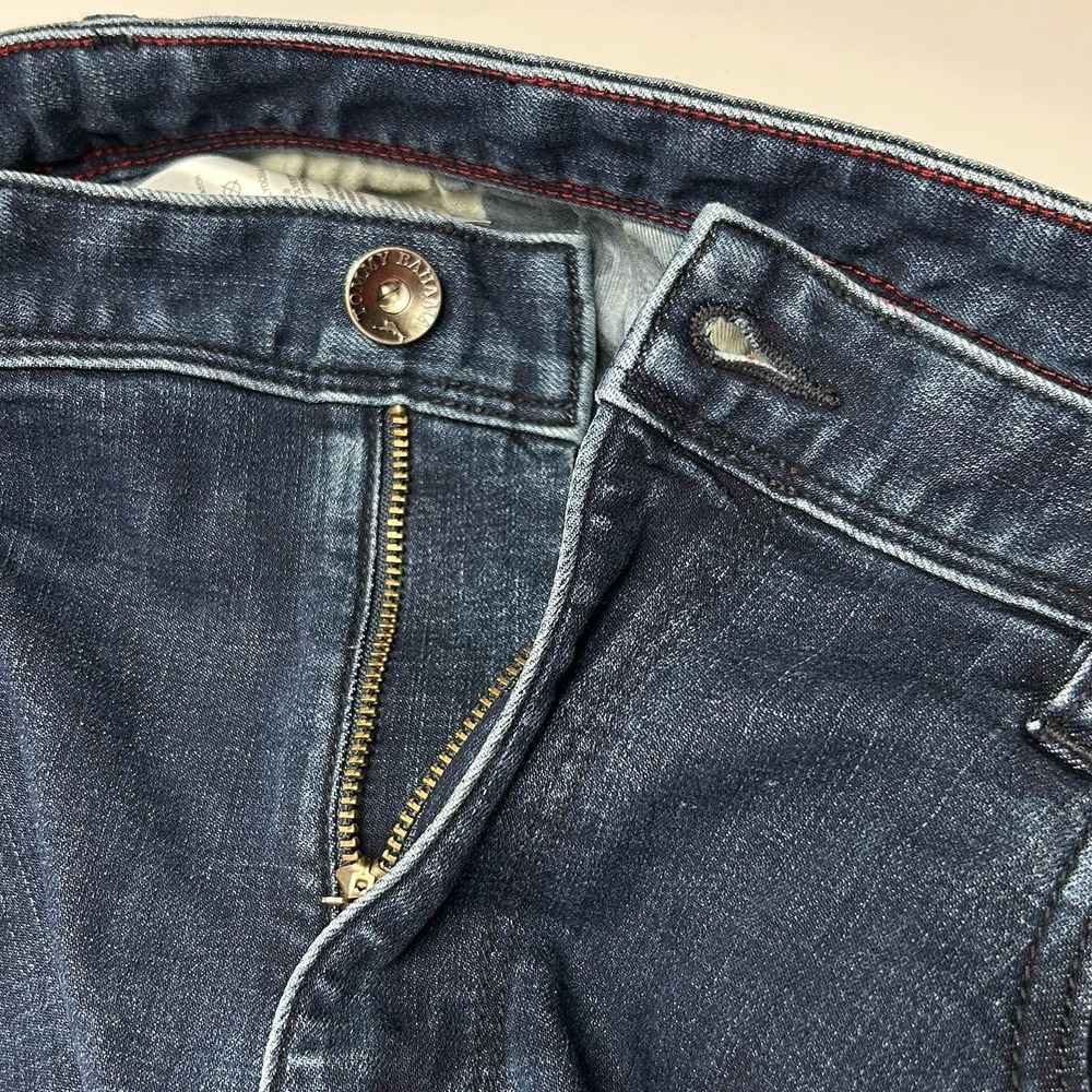 Tommy Bahama Jeans Men's 44 x 32 ** Blue Darker Medium Wash READ* - Picture 4 of 11